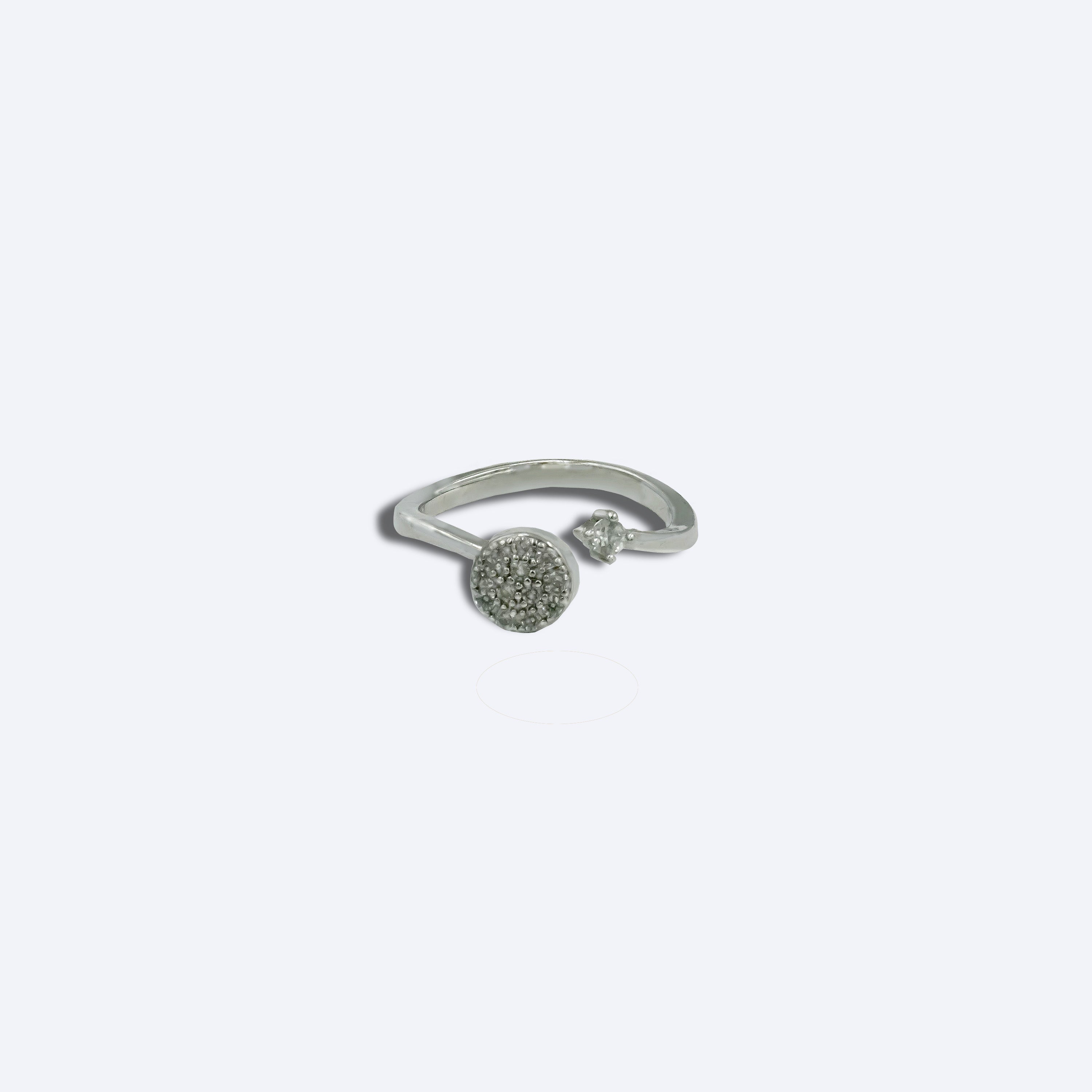 Circle Charm Ring