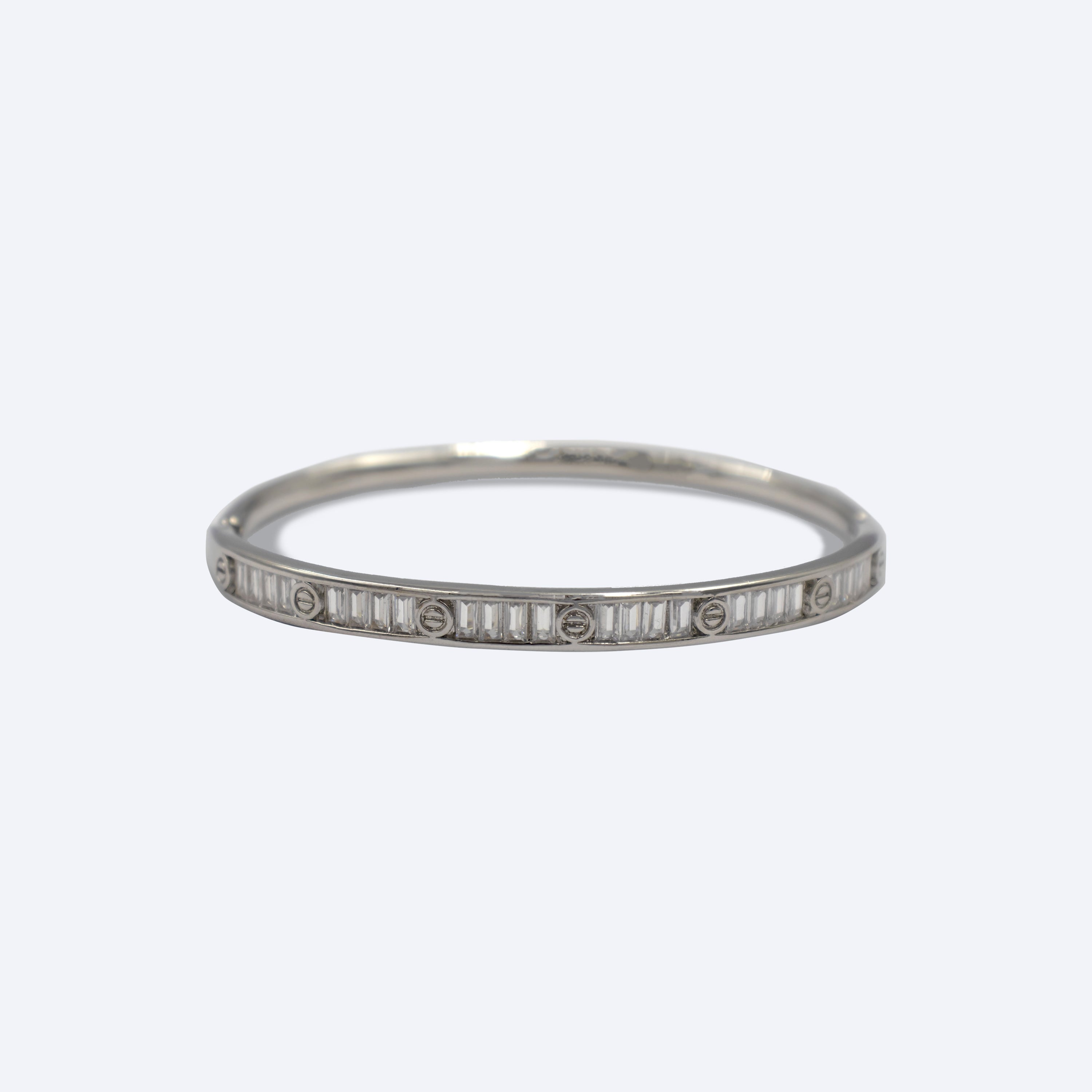 Seine Circle Bangle