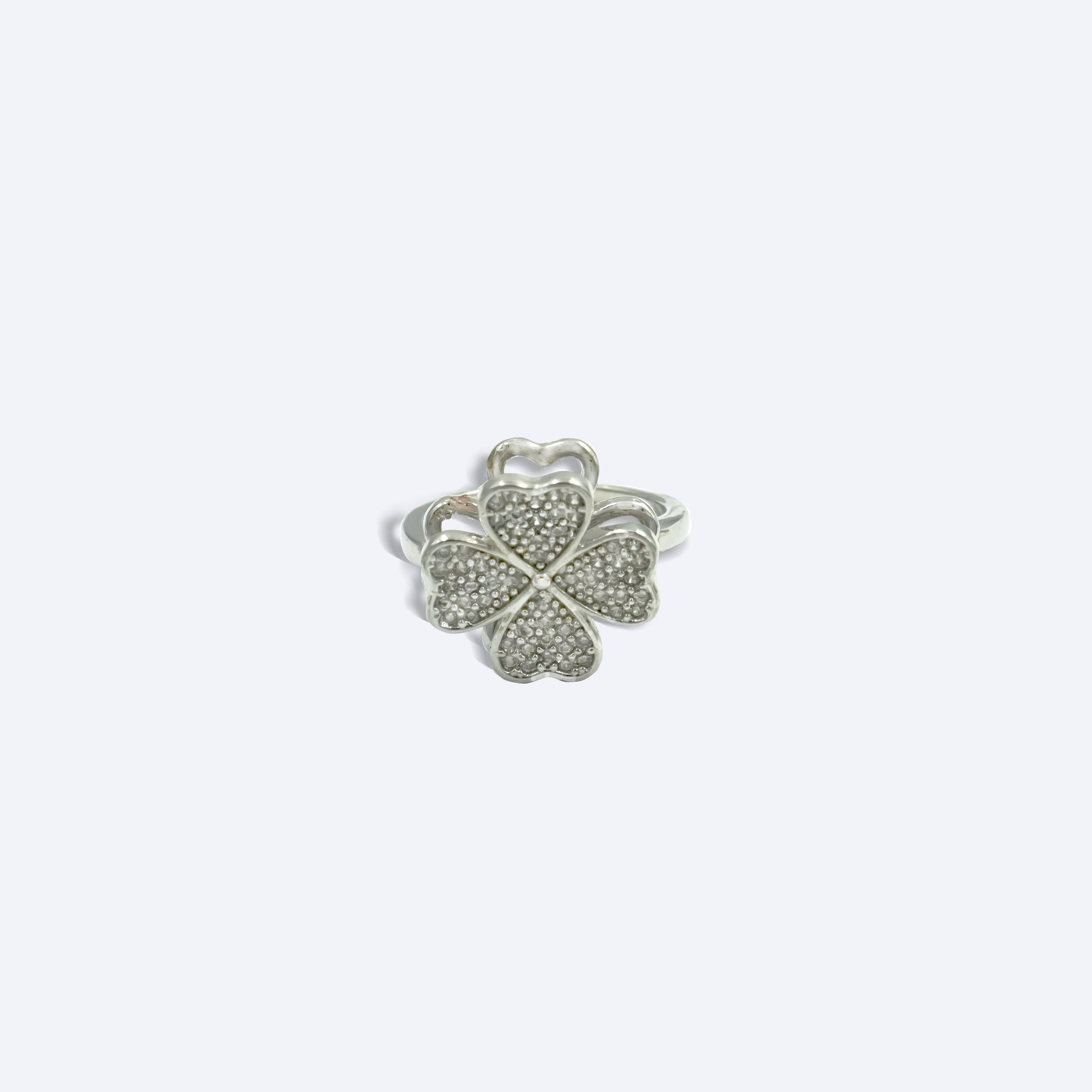 Spinning Clover Ring