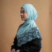 Kashkha Shawl Lace in Turquoise