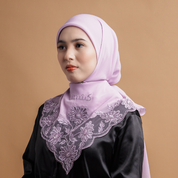 Kashkha Square Lace in Lavender