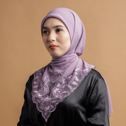 Kashkha Square Lace in Light Purple