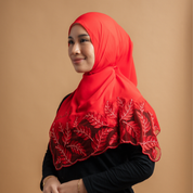 Kashkha Shawl Lace in Ruby