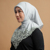 Kashkha Square Lace in Pale Green
