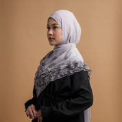 Kashkha Shawl Lace in Light Gray