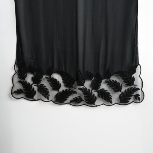 Kashkha Shawl Lace in Ash Black
