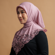 Kashkha Square Lace in Pink
