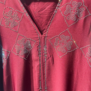 Jubah Manik Clover in Cherry Red