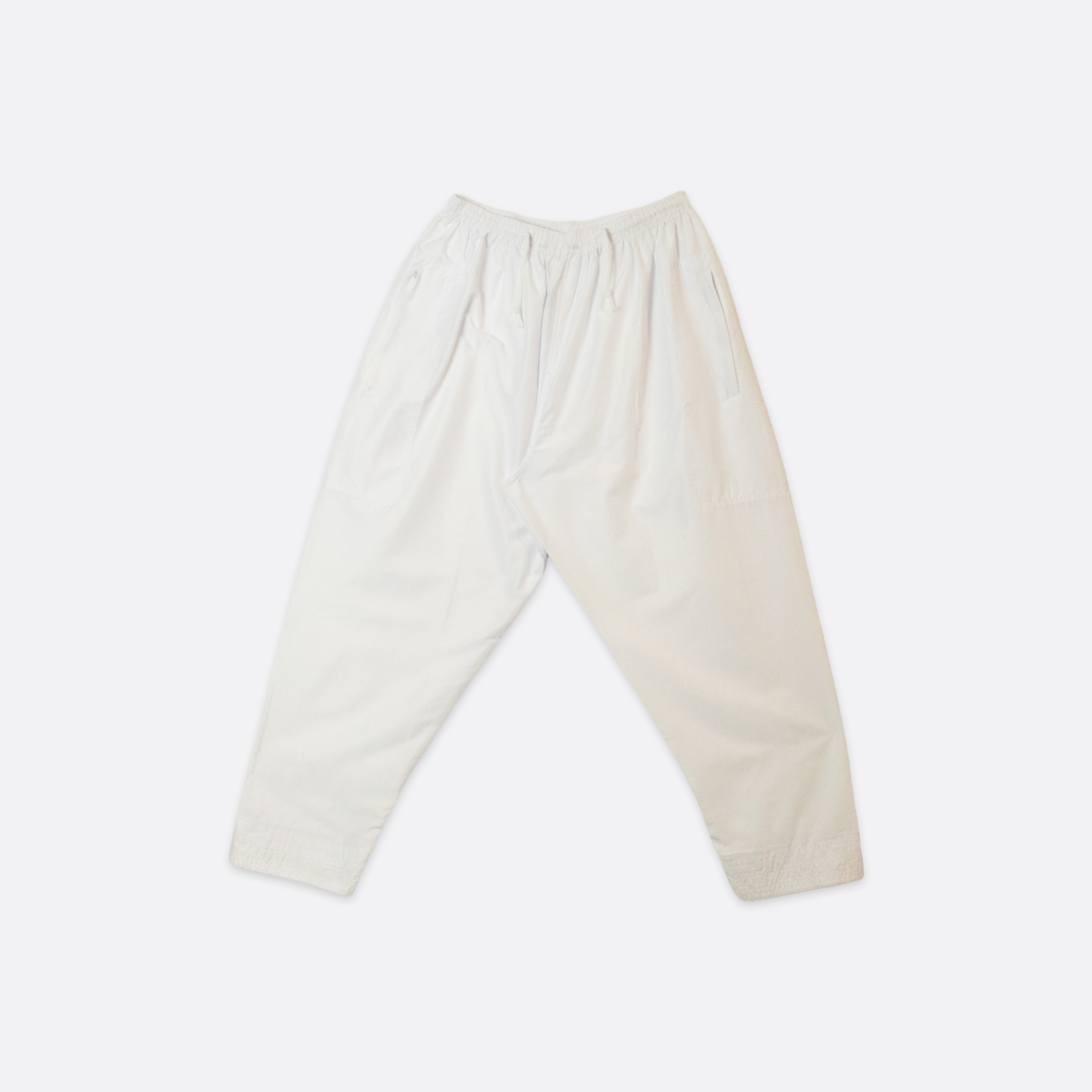 PANTS-WHITE-FRONT.png